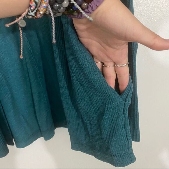 CHASER new with tags ribbed teal open cardigan size small REVOLVE fall jewel - Picture 5 of 7